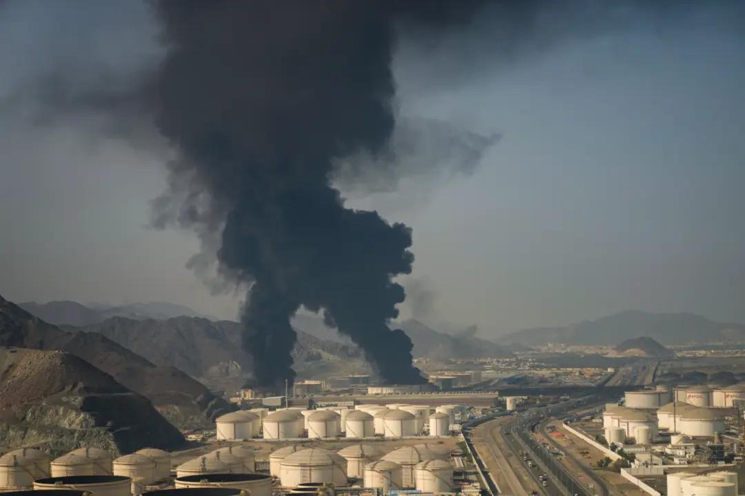 UAE Says Iran Struck Oil Exporting Facility With Drone
