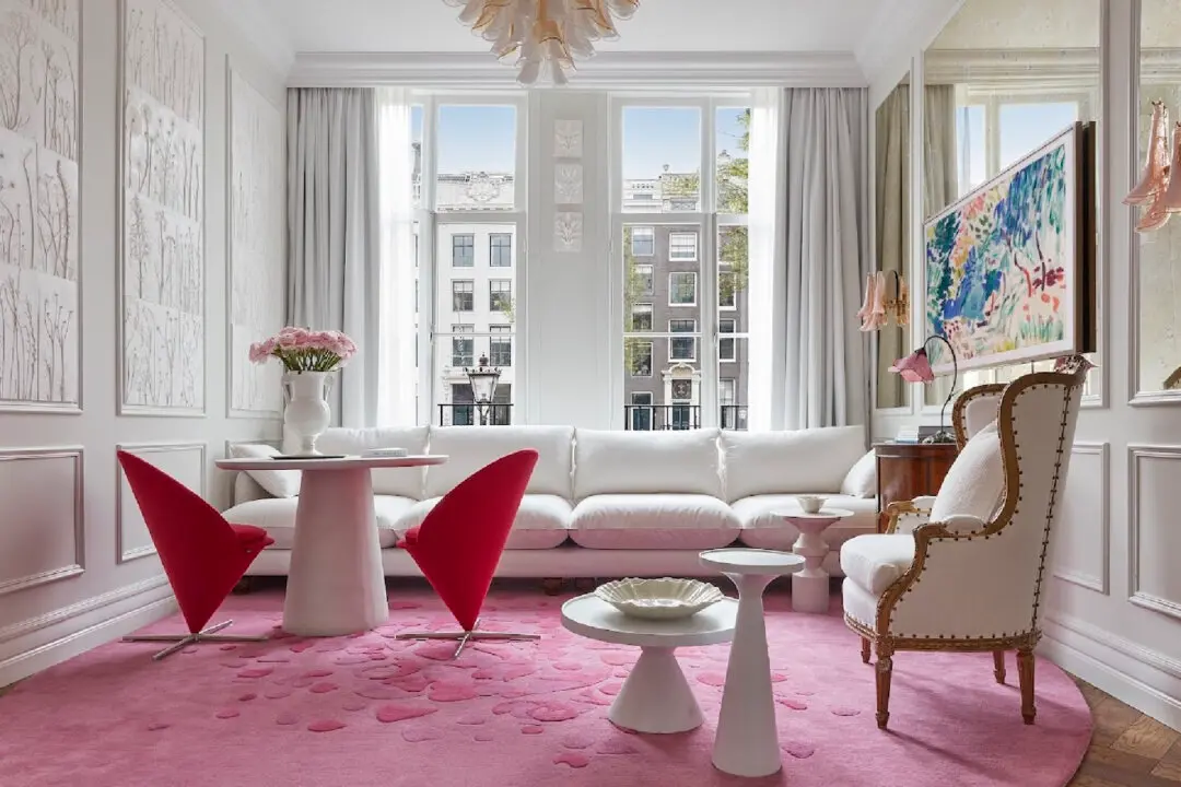 Memorable Stays in Amsterdam’s 9 Streets Neighborhood