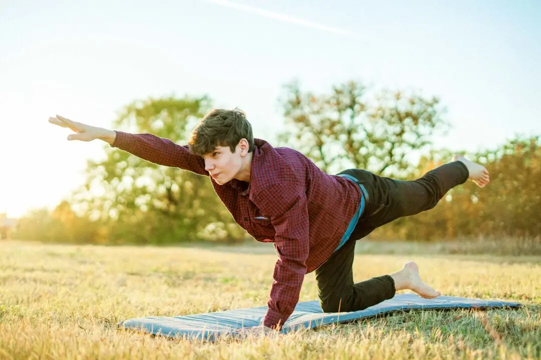 No Weight Monday: 5 Effective Bodyweight Exercises That Require Zero Equipment