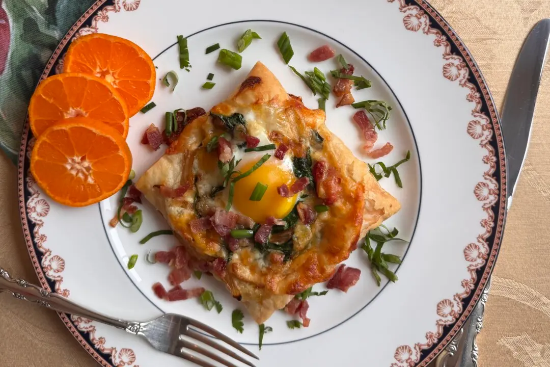 Make This Mother’s Day Breakfast for a Crowd With Minimal Stress