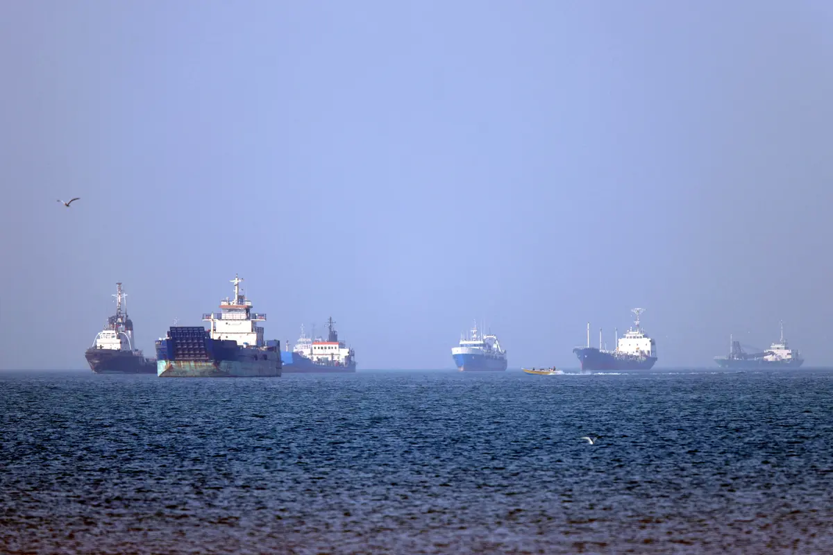 Oil Prices Jump as US–Iran Fighting Intensifies, IRGC Says Strait of Hormuz Closed