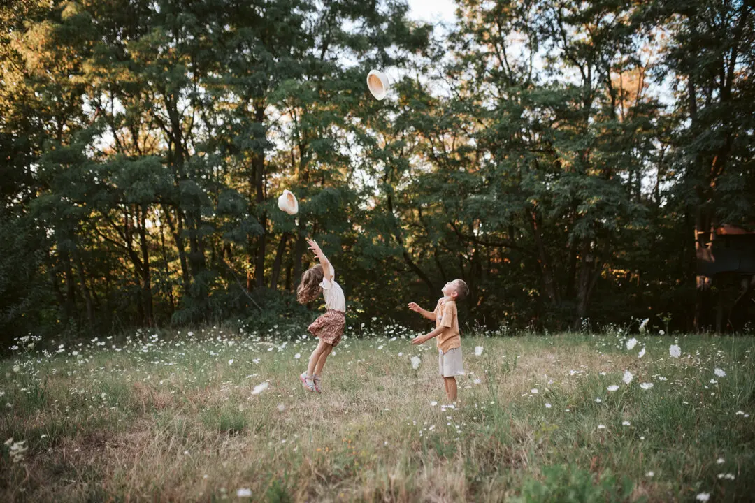7 Minutes Outside: Reconnecting Kids With Nature
