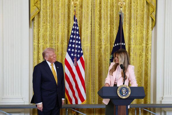 Trump: ‘Bombing Starts’ If Iran Doesn’t Make an Agreement; Trump to Visit Beijing Next Week