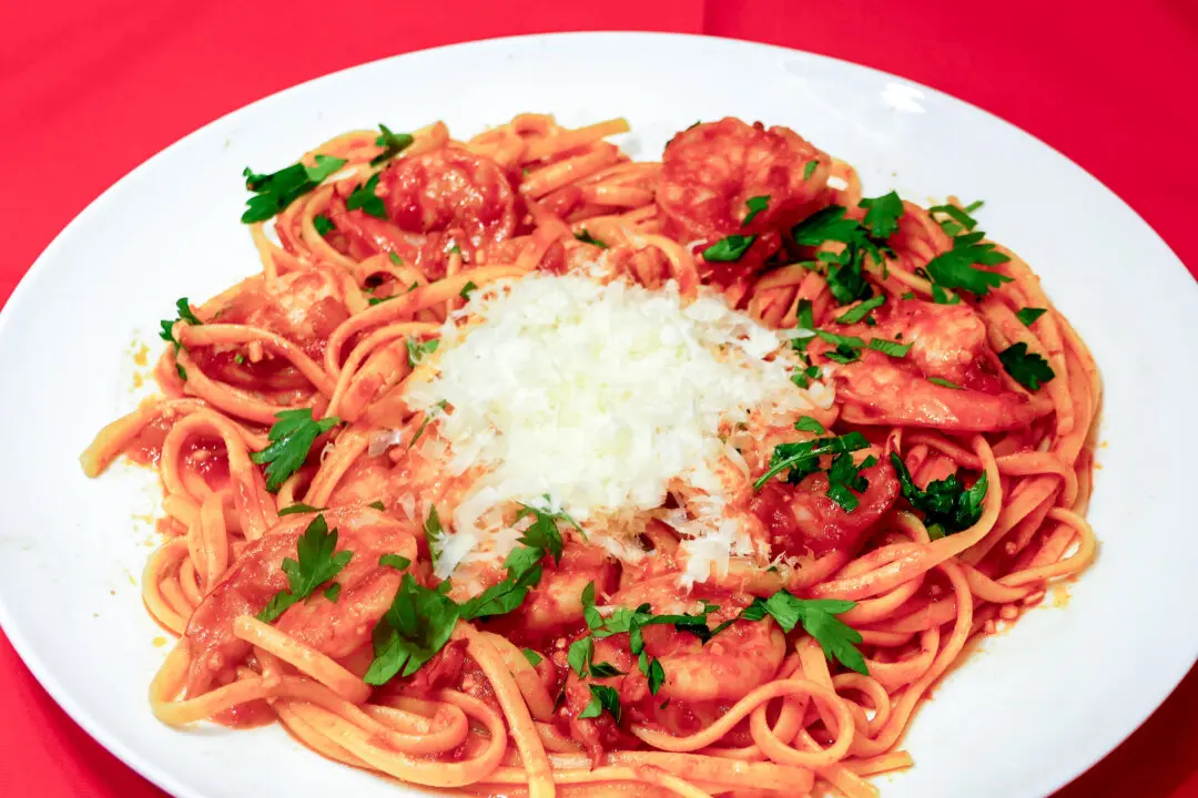Shrimp With Linguine Fra Diavolo