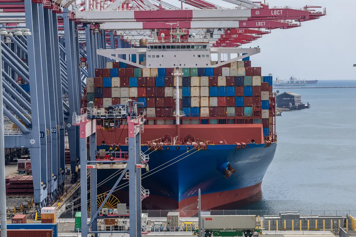 US Appeals Court Allows Trump’s 10 Percent Global Tariffs to Continue During Appeal