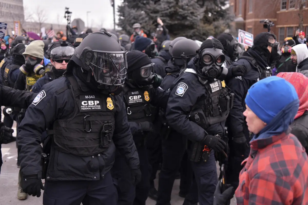 Judge Blocks Virginia Law Barring ICE Agents From Wearing Masks
