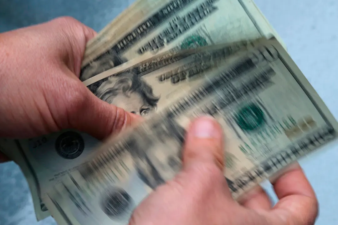 Americans Are Saving More for Retirement And Withdrawing More, Too: Vanguard