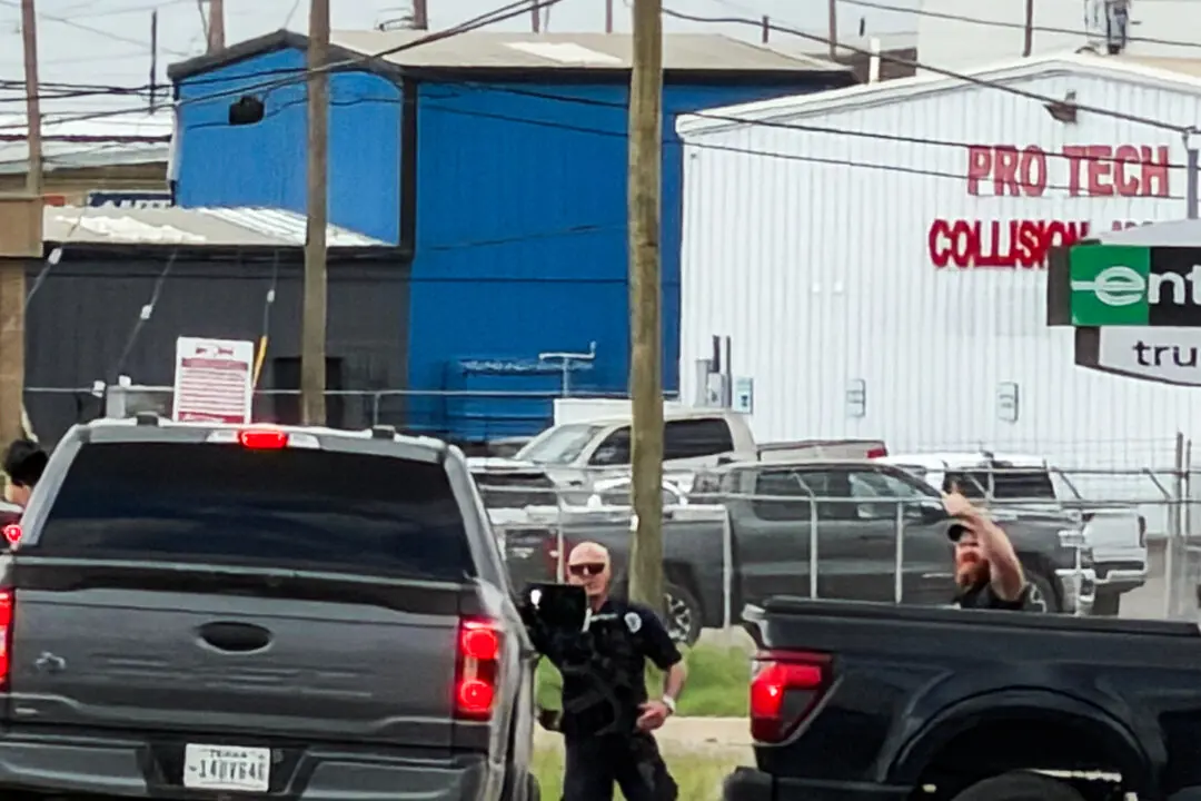 1 Victim Dead, 11 Injured in Midland, Texas, Shooting