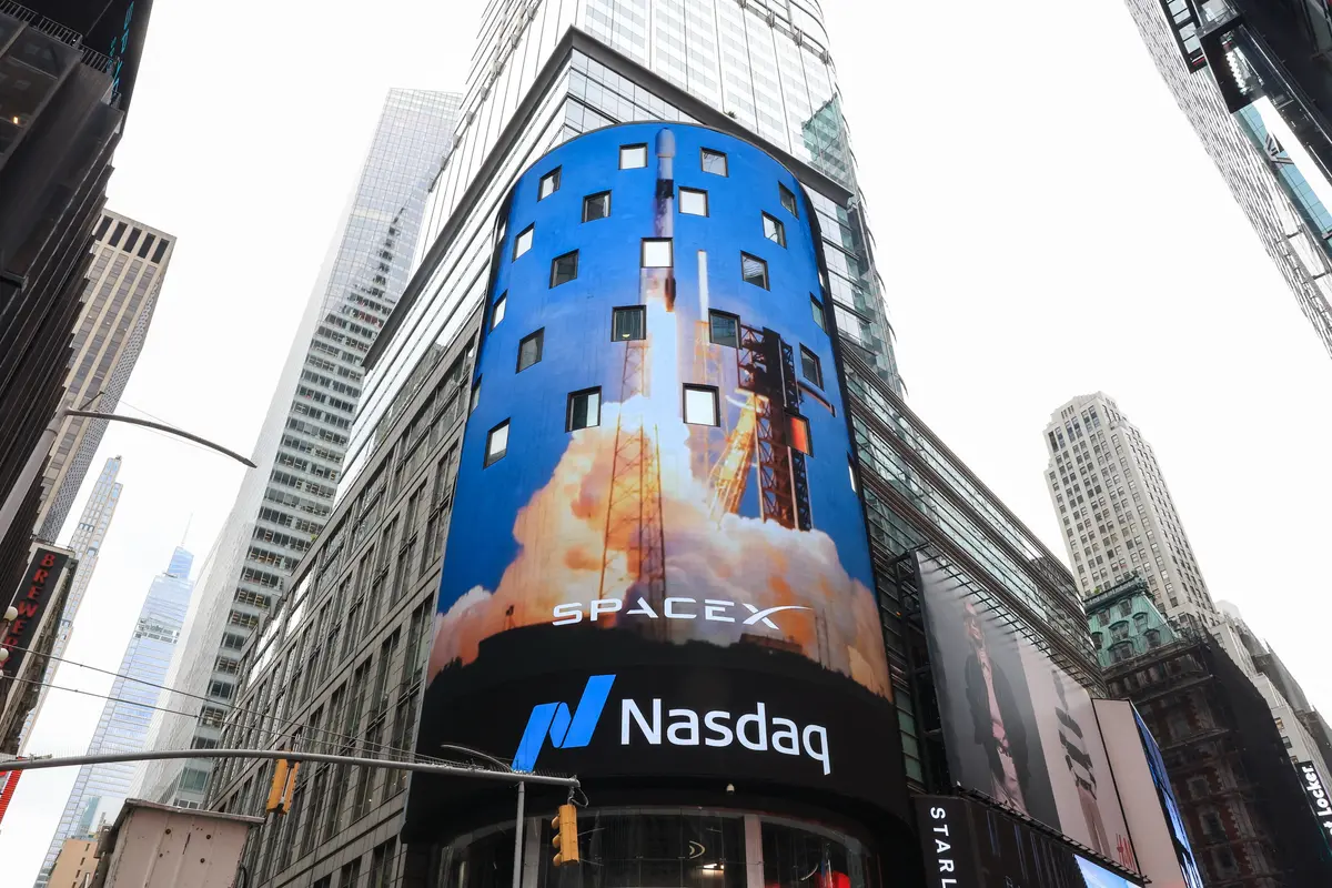 SpaceX Raises $86 Billion in Record-Breaking IPO