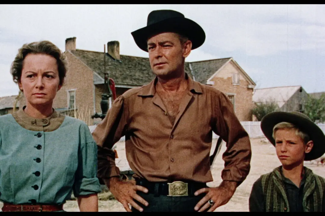 Alan Ladd and His Lad in ‘The Proud Rebel’