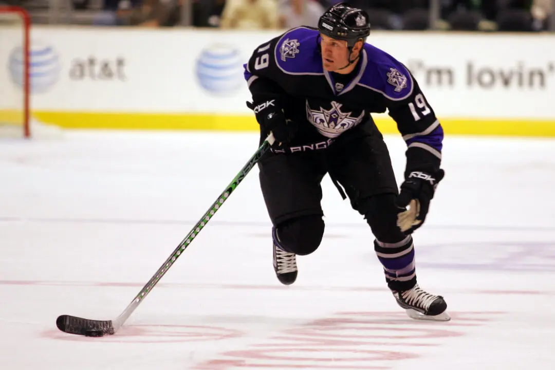 Former Blackhawks F Kyle Calder Dies at 47