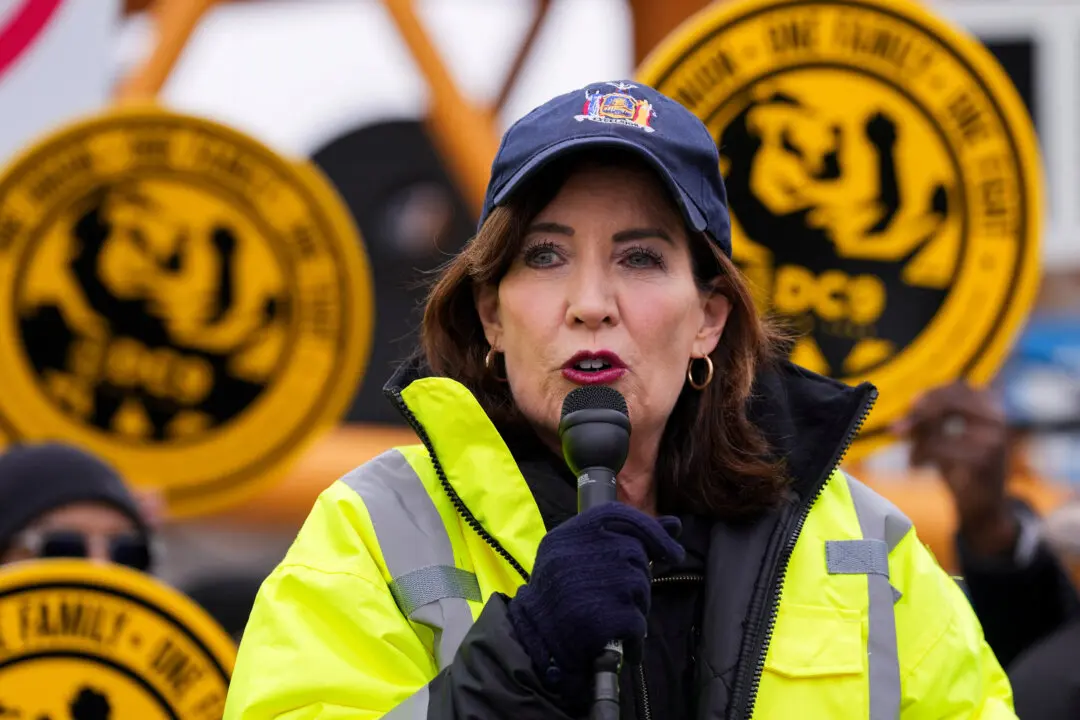 New York Governor Announces Completion of Smart Path Connect Grid Project