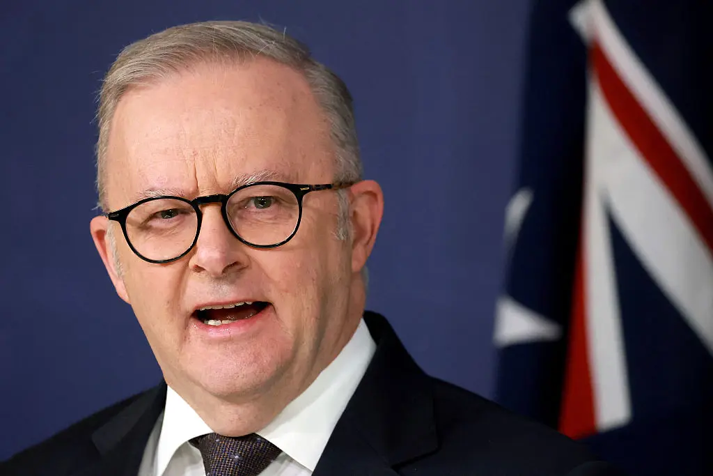 Australian Prime Minister Vows to Toughen Social Media Ban for Under-16s