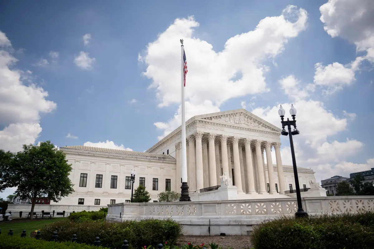 Supreme Court Strikes Down Trump’s Order Restricting Birthright Citizenship