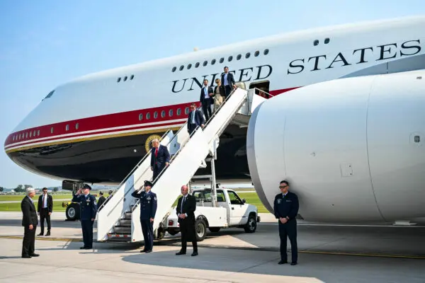 Trump Tours Theodore Roosevelt Presidential Library; New Charges Leveled Against Alleged Tren de Aragua Members