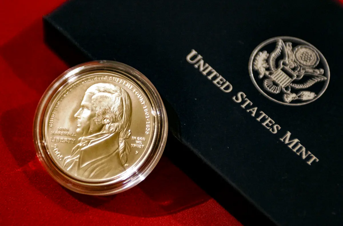 US Mint to Produce $1 Gold Coin Featuring Trump