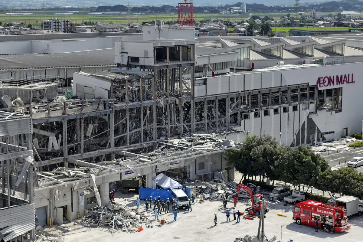 Death Toll Rises to 25 After 7.1-Magnitude Earthquake in Japan