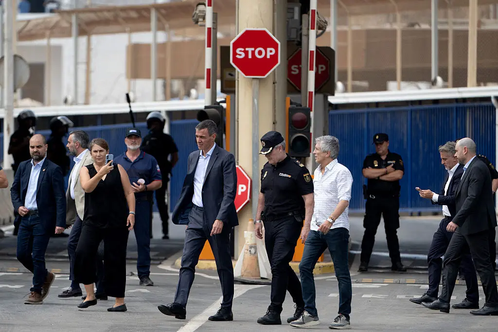 Spain Imposes Border Controls on Italian Travelers Amid Immigration Dispute