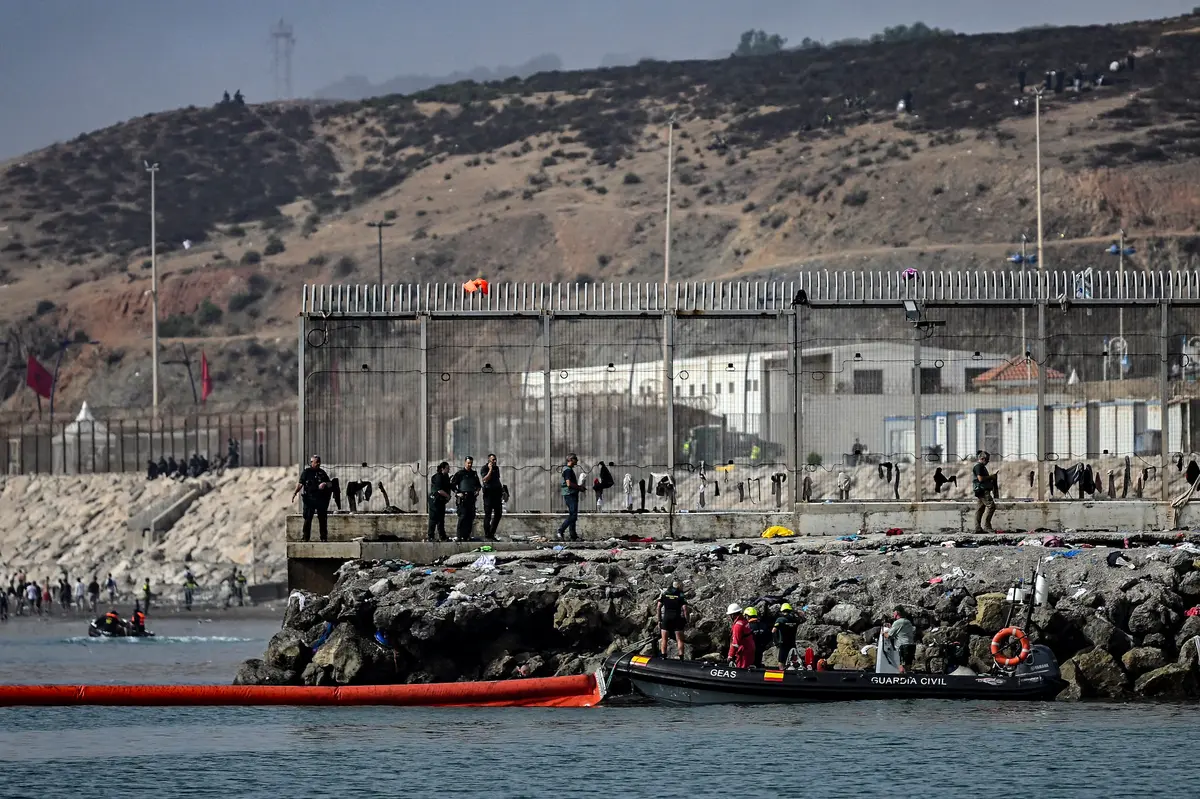 Spain Installs Floating Barrier to Block Illegal Sea Crossings Into Ceuta