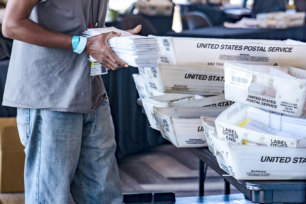 Judge Blocks DOJ From Obtaining Names of 2020 Election Workers in Georgia