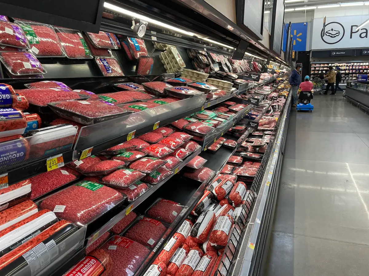 Walmart to Drop Ground Beef Prices by Nearly 15 Percent for US 250th Anniversary, Trump Says