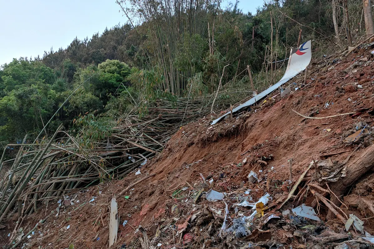 New US Data Shed Light on China Eastern Airlines Crash and Lingering Questions