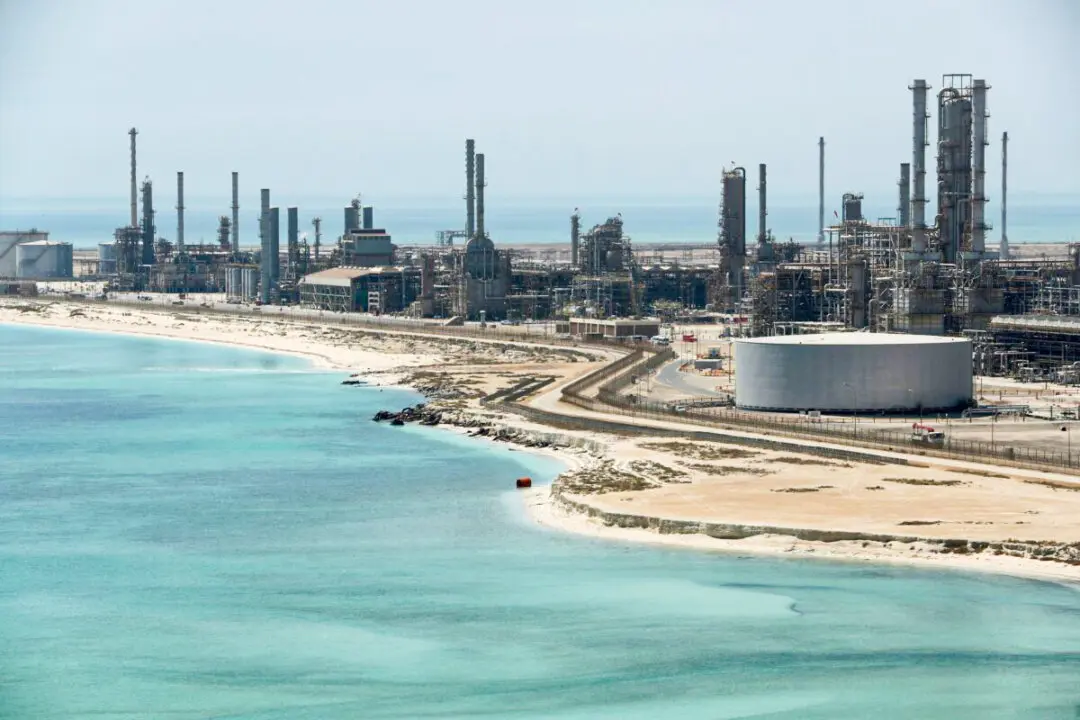 Saudi Aramco Helicopter Crashes, Killing 14 Nationals