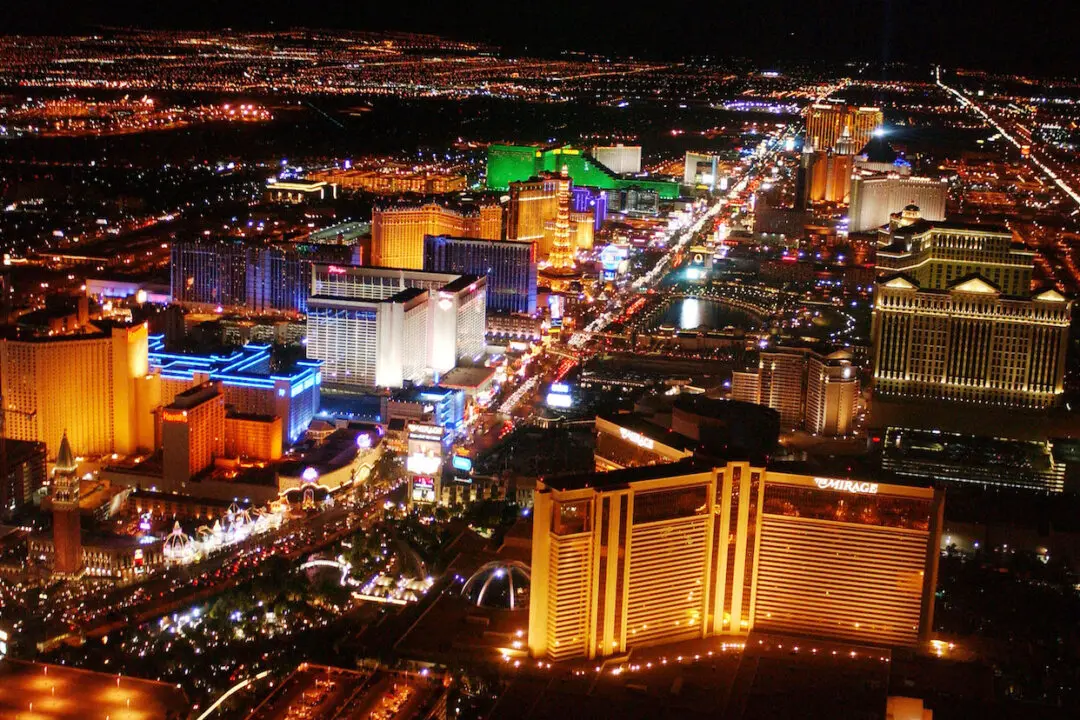 Barry Diller’s People Inc. Makes $18 Billion Bid for MGM Resorts