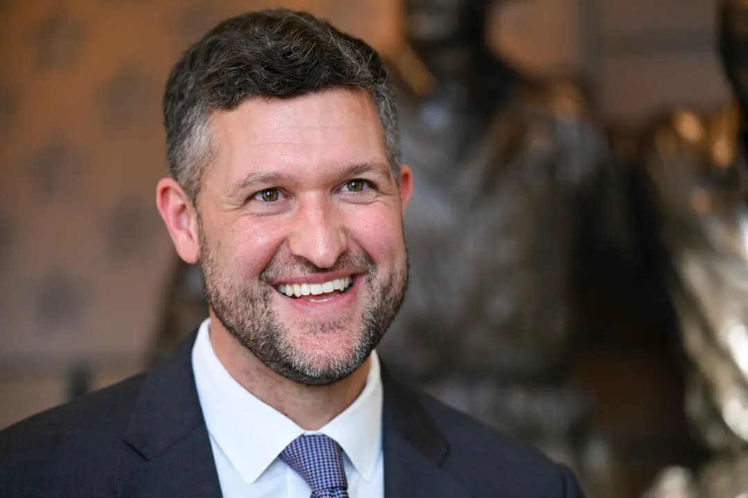 Incumbent Rep. Pat Ryan to Face Political Newcomer Jackie Auringer in November