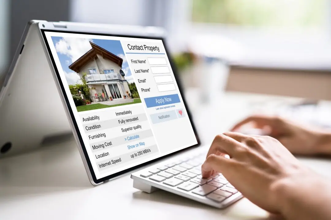 Young Middle-Income Buyers Frustrated as US Home Costs Rise Faster Than Incomes