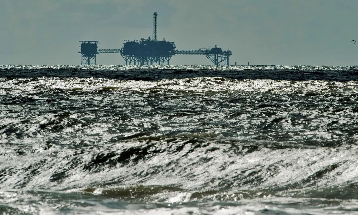 BP, Chevron Top List of Oil Companies to Win New Drilling Leases in Gulf of America thumbnail