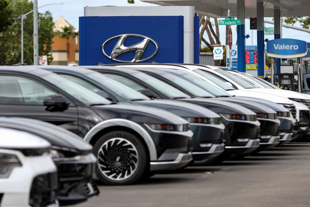 Hyundai Recalls 96,310 Vehicles in US