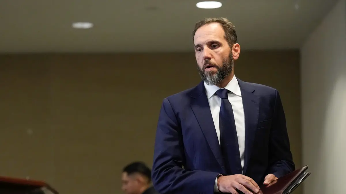 Former Special Counsel Jack Smith to Testify Publicly to Congress thumbnail