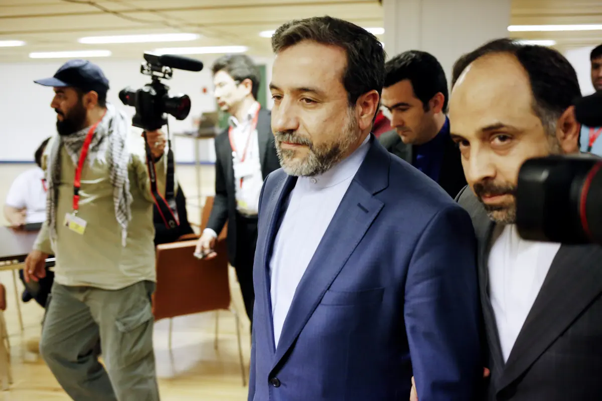 Iran’s Top Diplomat Flies to Russia to Seek Putin’s Backing as US Talks Stall