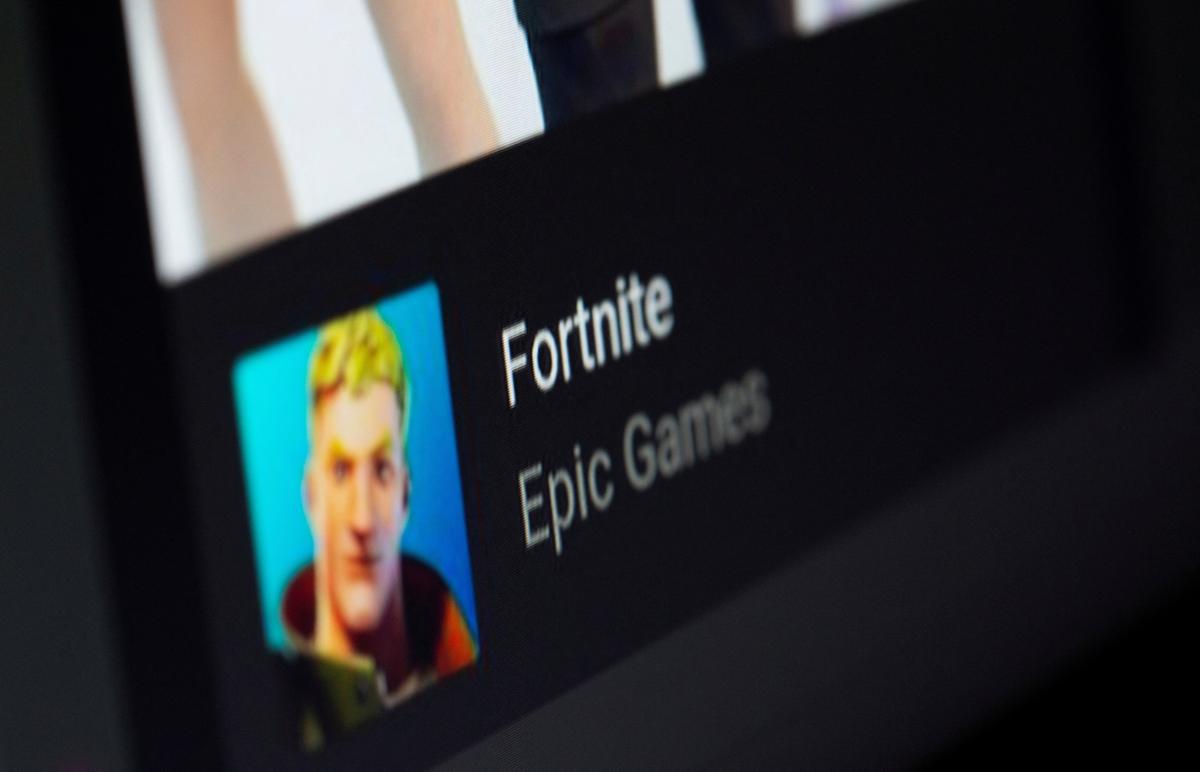 Supreme Court Agrees to Hear Apple’s Appeal of Contempt Finding in Epic Games Lawsuit
