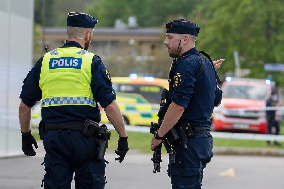 Sweden Passes Law Allowing Immigrants’ Residency Permits to Be Revoked Over Bad Behavior
