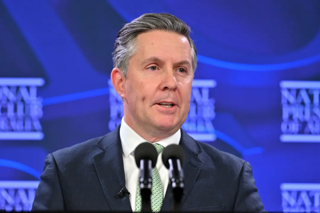 Labor Pledges to Cut 160,000 From National Disability Scheme, Bring Growth Down to 2 Percent