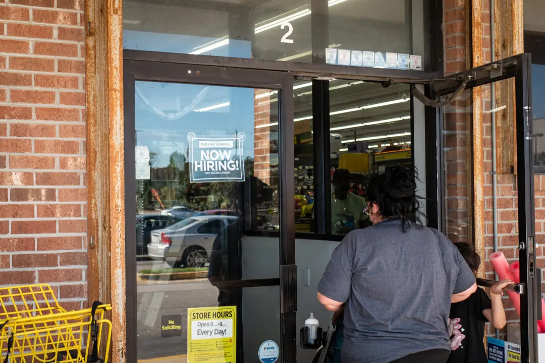 Unemployment Claims Hit 4-Month High Ahead of May Jobs Report