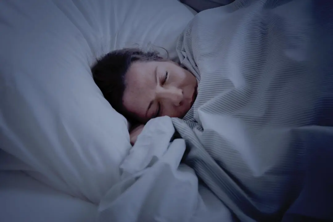 Sleep Before 11 P.M.–Unlock Your Skin’s Golden Repair Hours