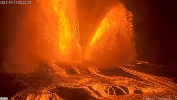 LIVE NOW: Kīlauea Volcano in Hawaii Erupts