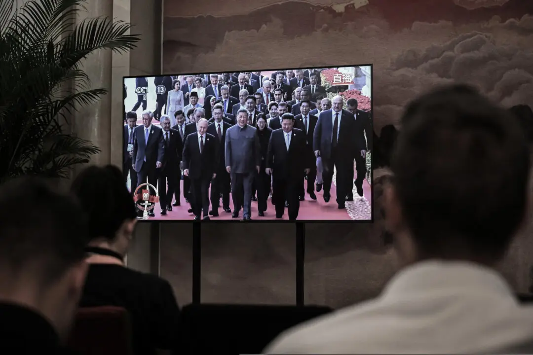 Once a Career Prize, China’s Local TV Stations Are Now in Free Fall