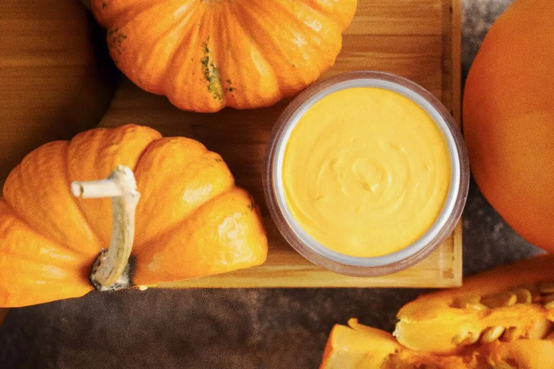 How to Use Winter Squash to Soothe Dry, Cracked Skin