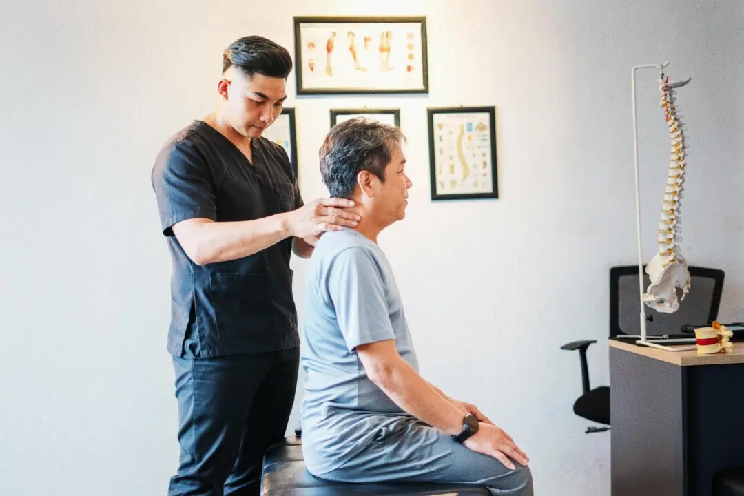 Can Chiropractic Care Ease Neck Pain? What Recent Science Says