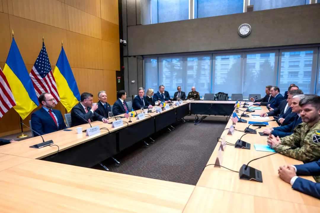 Ukrainian Delegates Travel to US to Resume Peace Talks