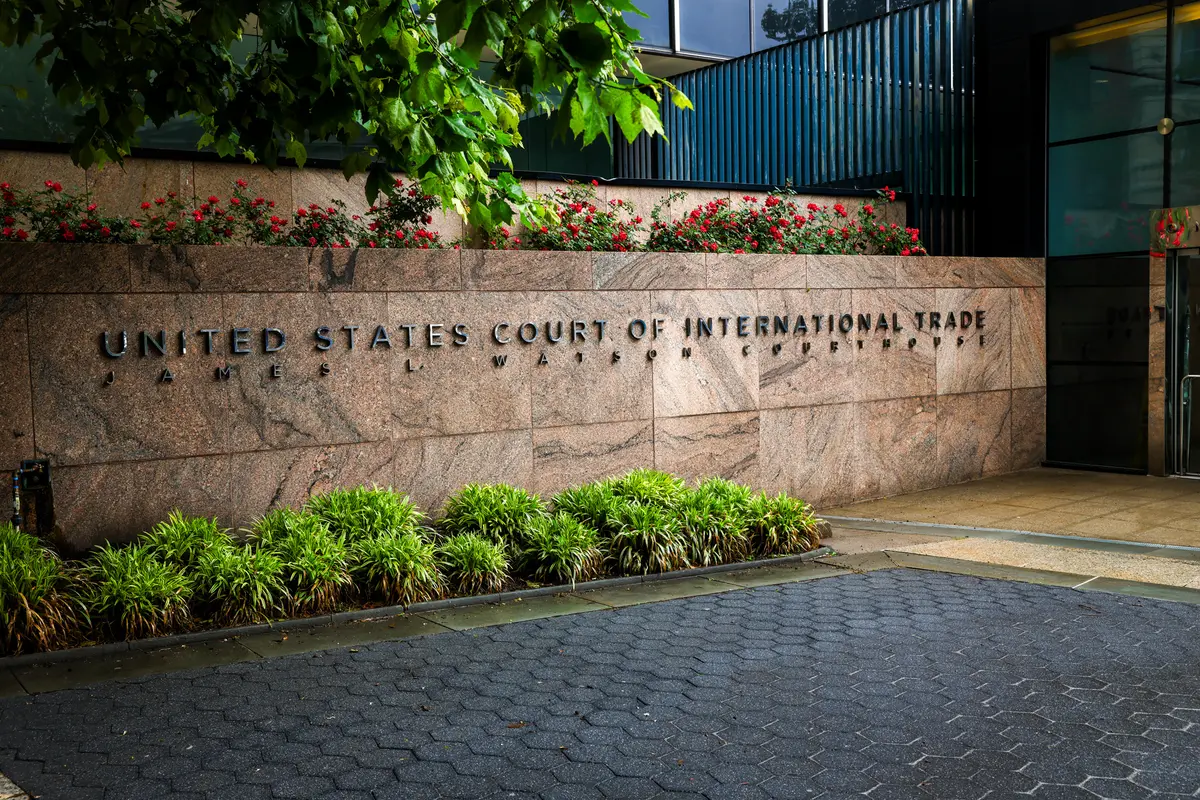 Trade Court Upholds Trump’s Shutdown of $800 De Minimis Duty Exemption