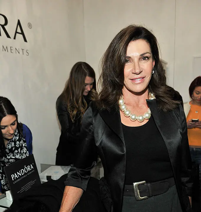 HGTV’s Hilary Farr Shuts Down Fake Health Claims in Doctored Article
