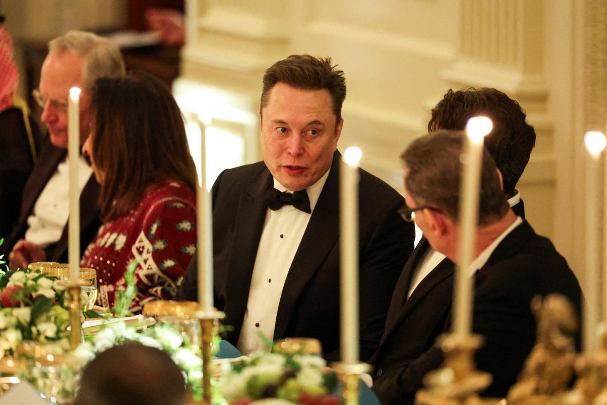 Musk Offers Legal Fees for Anyone Sued for ‘Speaking Truth’ About Epstein