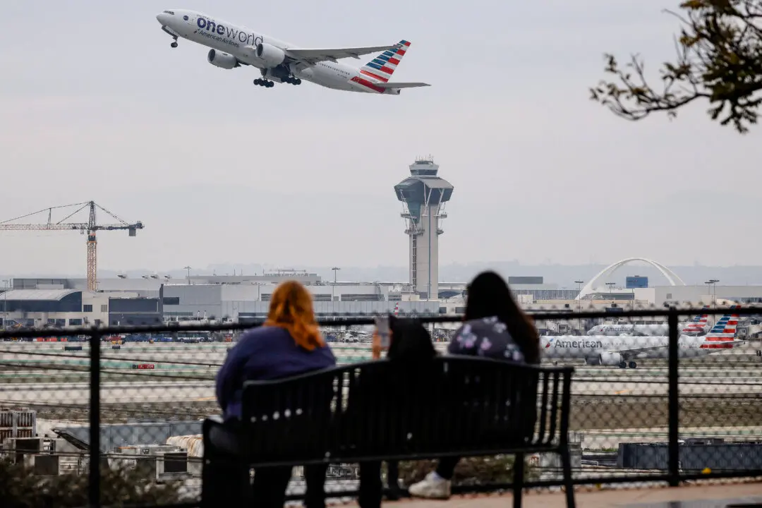 TSA Sets Record, Screening More Than 3 Million Passengers on Sunday