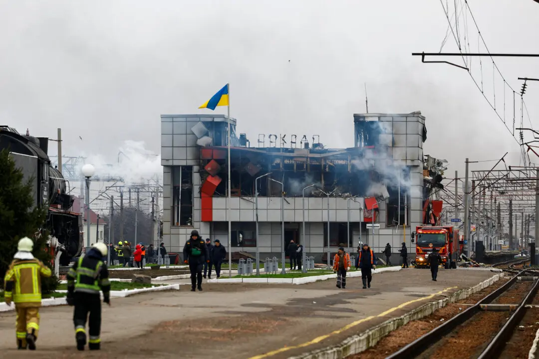 British Soldier Killed in Ukraine Watching Training Exercise