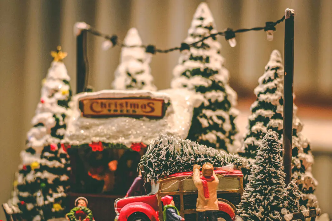 Christmas From Madison Avenue: TV Ads With Meaningful Holiday Messages